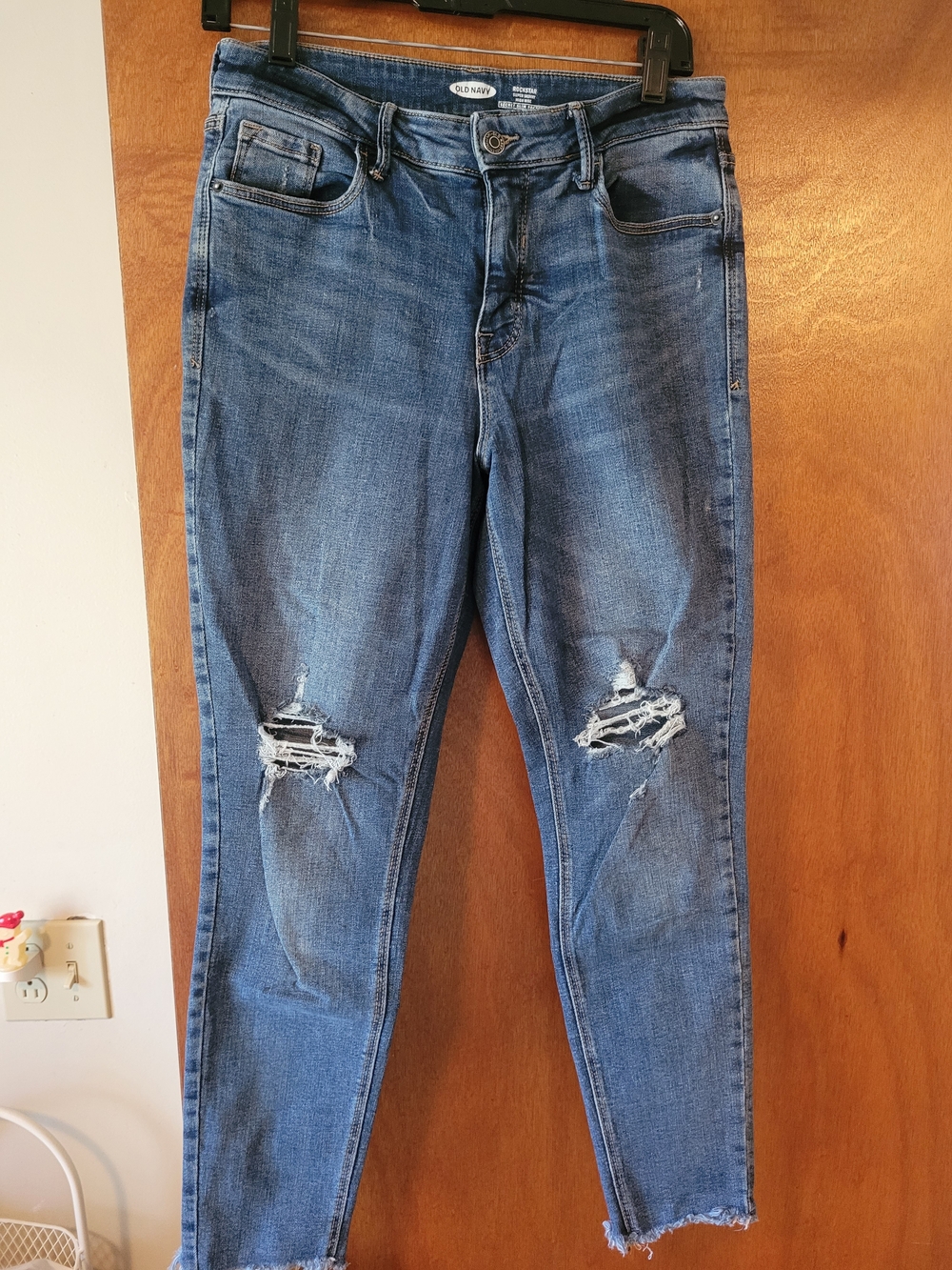 Old Navy Women's Blue Ripped Skinny Jeans